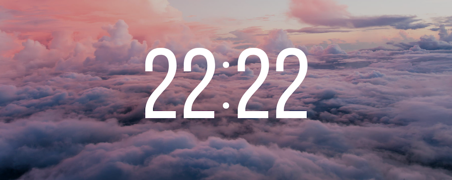 22h22