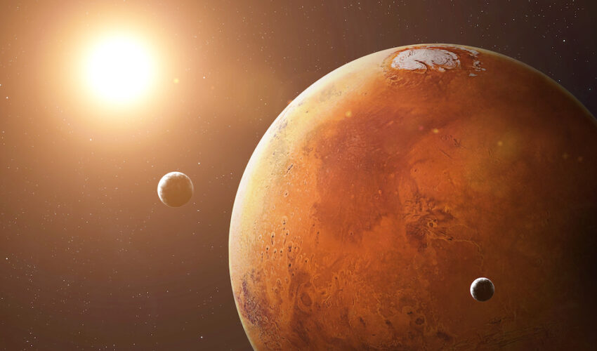Planète mars eclairé par le soleil