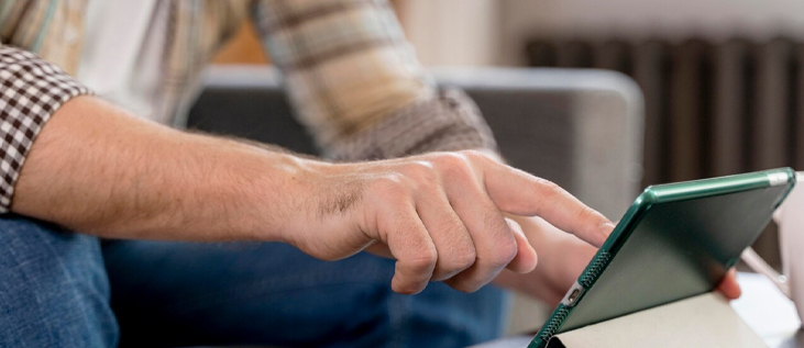 Médium par téléphone une écoute attentive et des conseils avisés