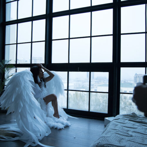 ANGE CAHETEL Protecteur du Taureau, lie l’Homme et le Divin