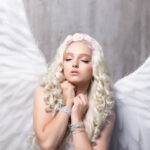 un ange qui prie