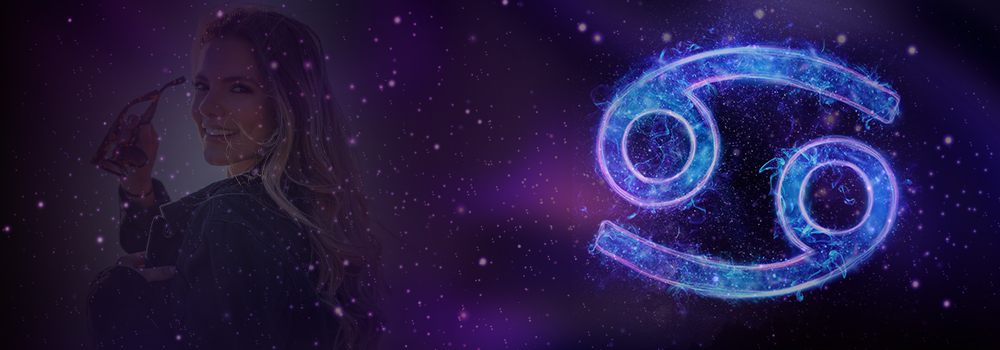 femme horoscope cancer 2022