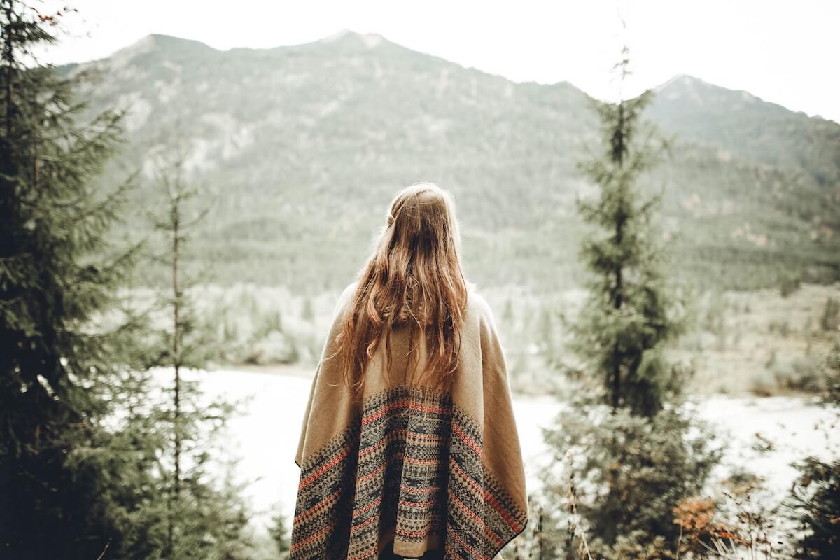 femme dans la nature